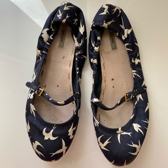 Miu Miu Shoes - Vintage MIu MIU flats